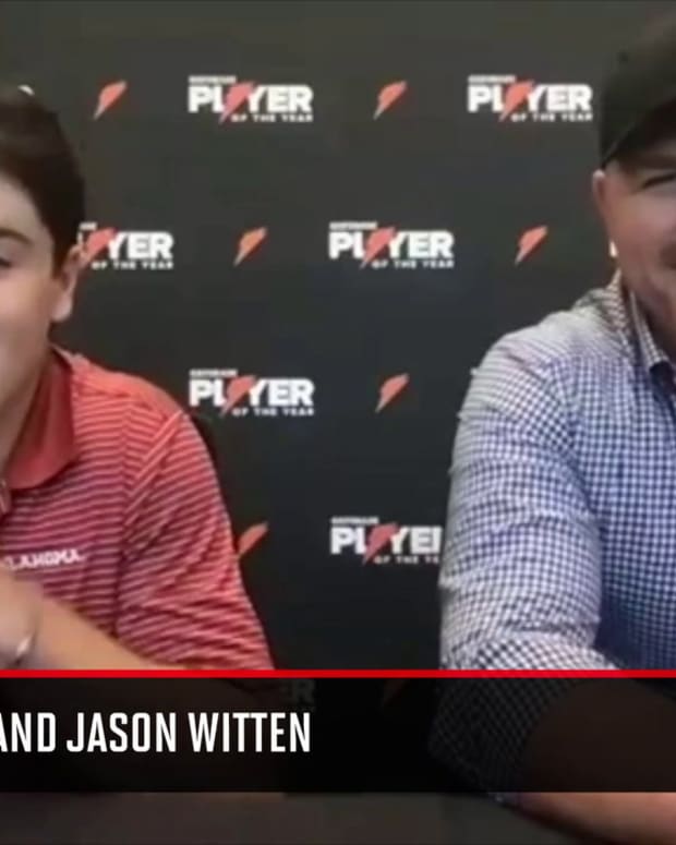 Jason Witten s Advice to Young Football Players